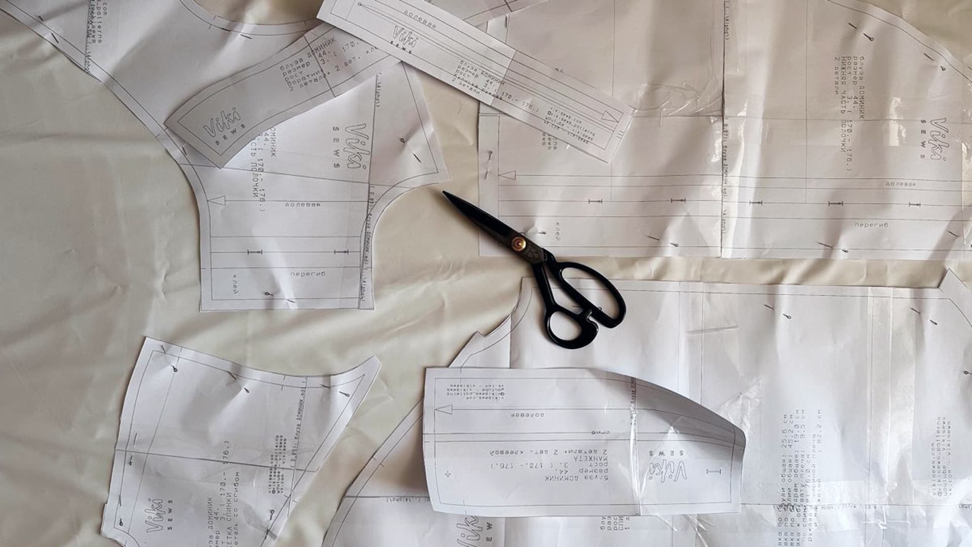 Набор лекал футболок.